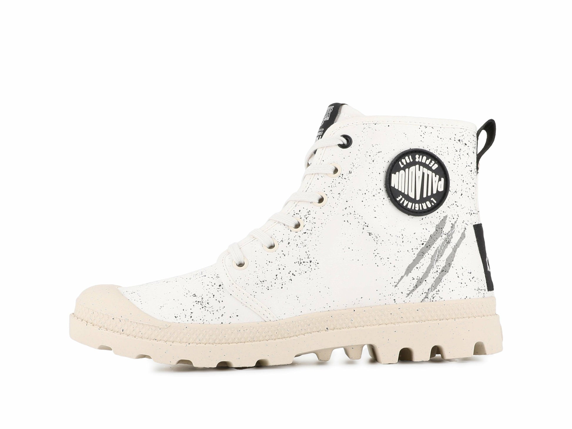 PAMPA DEMODOG Palladium CREAM WHITE